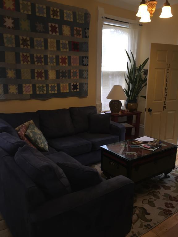 Loyalist Lofts Daire Picton Dış mekan fotoğraf